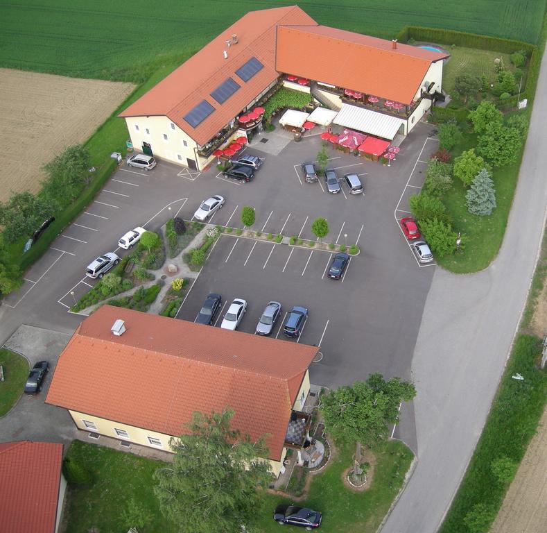 Pension Weinbauer Hofkirchen im Traunkreis Exterior foto