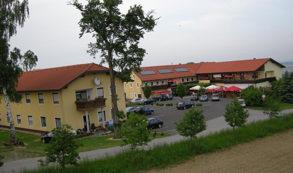 Pension Weinbauer Hofkirchen im Traunkreis Exterior foto